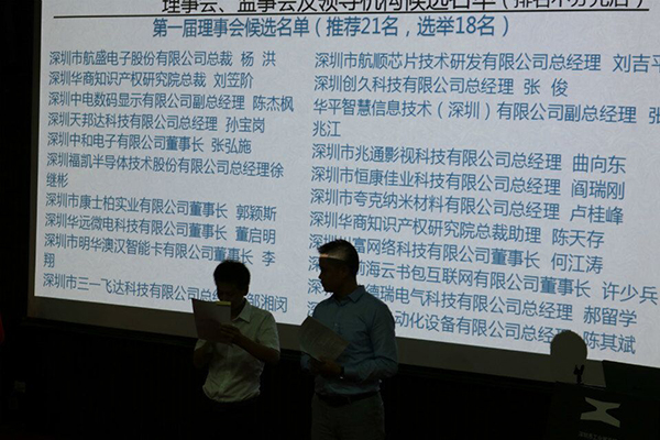 源碼太陽(yáng)能智慧路燈，太陽(yáng)能路燈廠家，太陽(yáng)能路燈價(jià)格